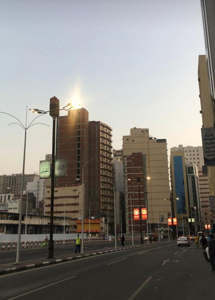 Hotel Burj Al Diyafa Mubarak Mecca Exterior photo
